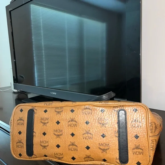 MCM Brown and Black Tote Bag with Iconic Monogram - Picture 3 of 3